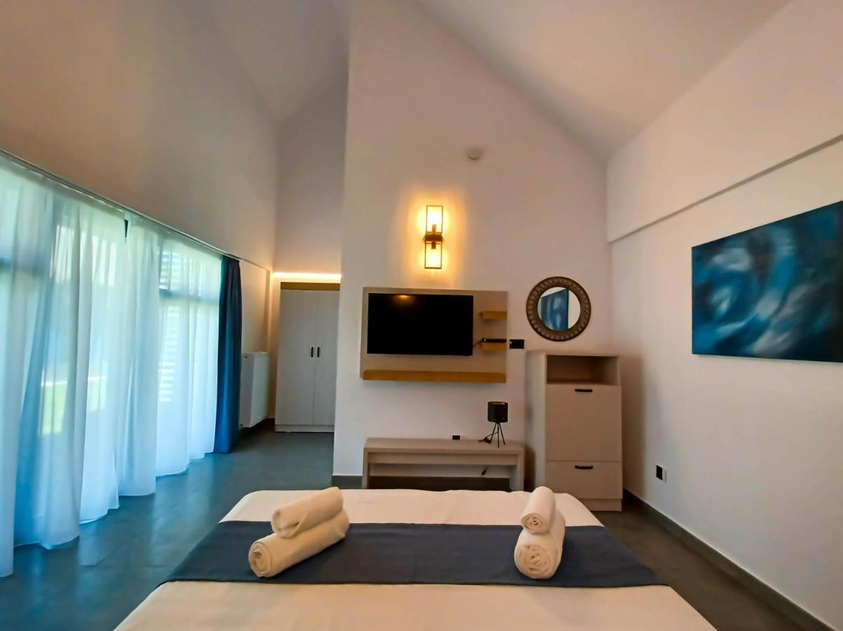 Hotel Déjà Blue - ADULT ONLY à Sfântu Gheorghe Extérieur photo