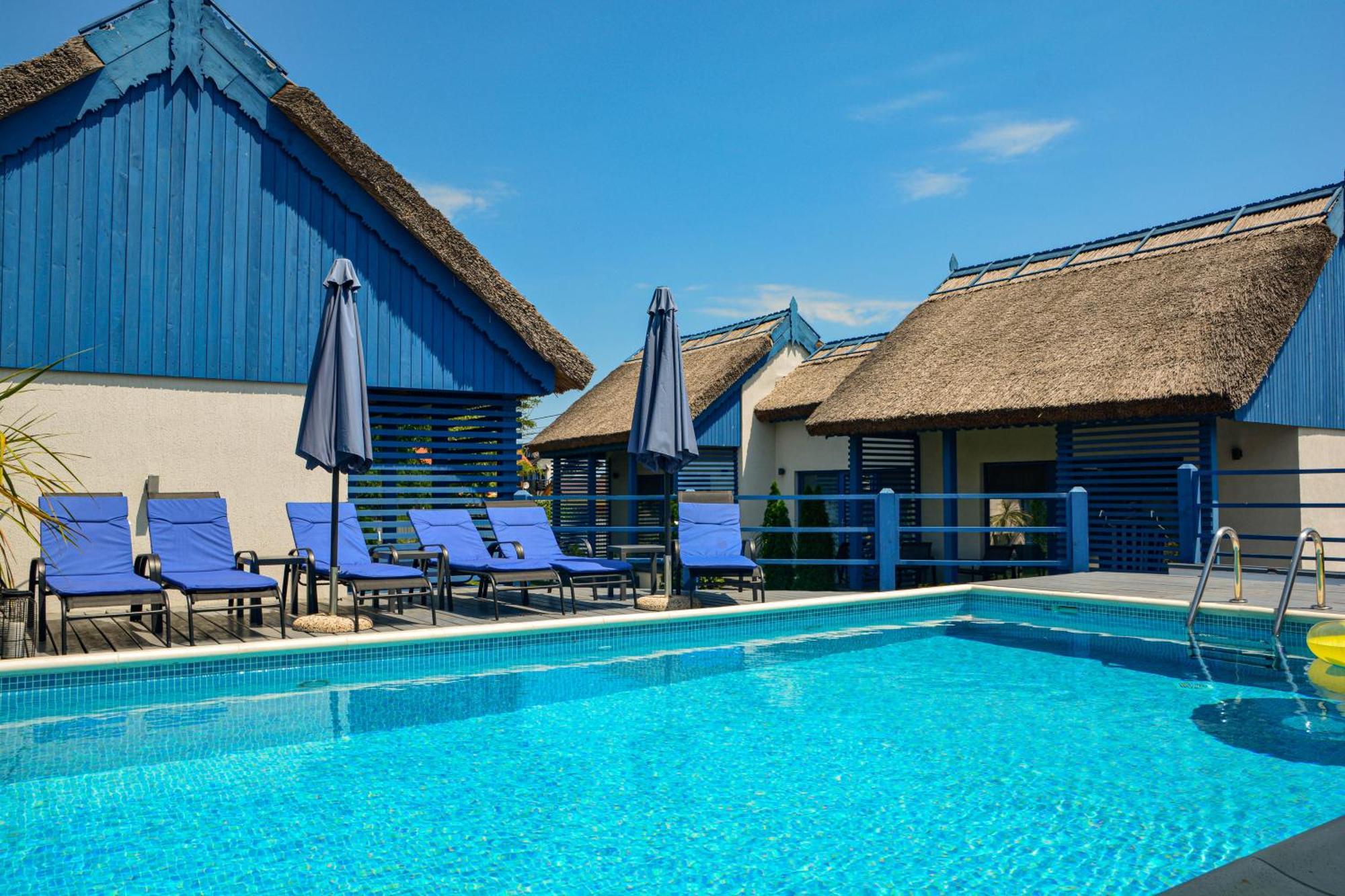 Hotel Déjà Blue - ADULT ONLY à Sfântu Gheorghe Extérieur photo