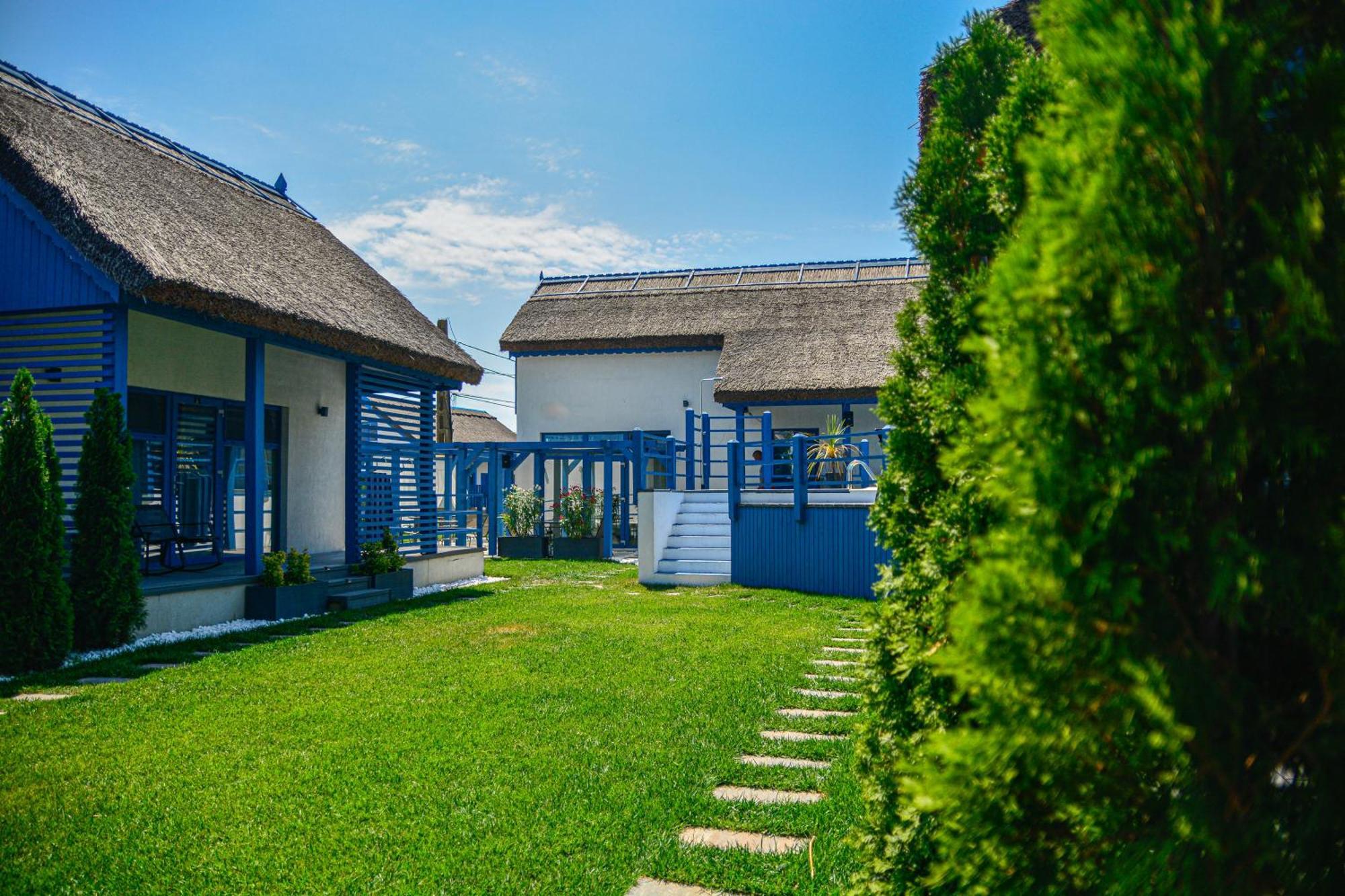 Hotel Déjà Blue - ADULT ONLY à Sfântu Gheorghe Extérieur photo